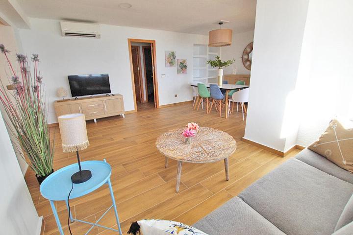 Апартаменти Apartamento Europa Primera Linea De Playa Guardamar Гуардамар-дел-Сегура Екстер'єр фото