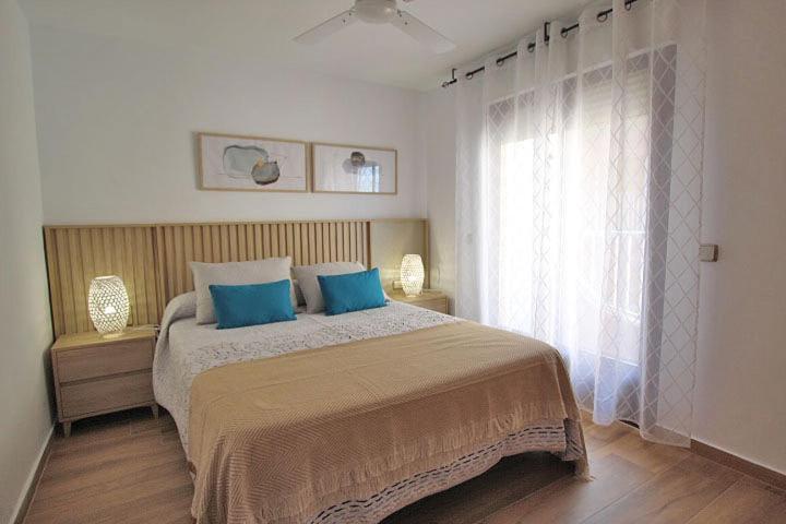 Апартаменти Apartamento Europa Primera Linea De Playa Guardamar Гуардамар-дел-Сегура Екстер'єр фото