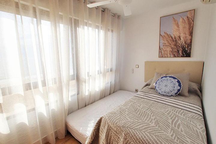 Апартаменти Apartamento Europa Primera Linea De Playa Guardamar Гуардамар-дел-Сегура Екстер'єр фото